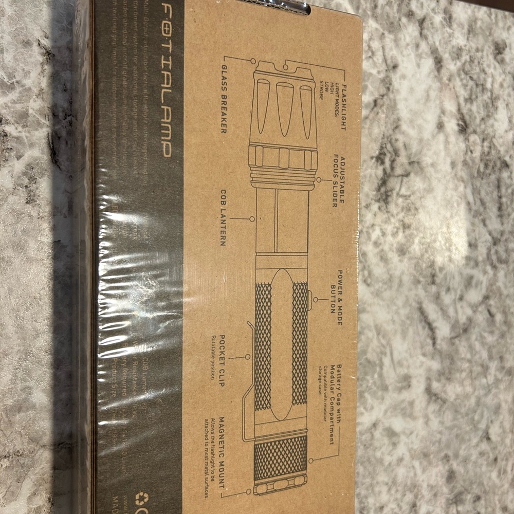 Tactical Flashlight - Picture 2 of 3